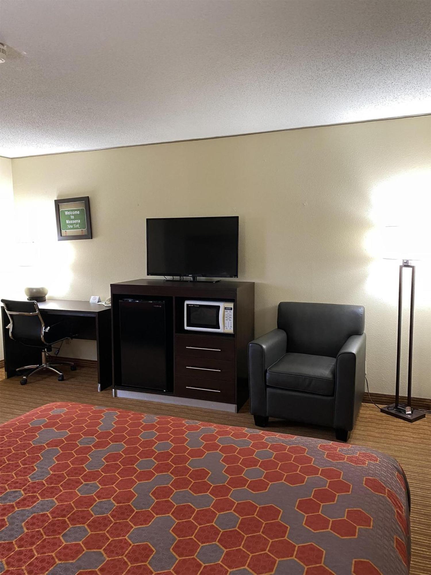 Surestay By Best Western Massena Exterior foto